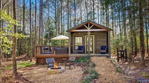 52 County Road 1035 Mentone AL 35984