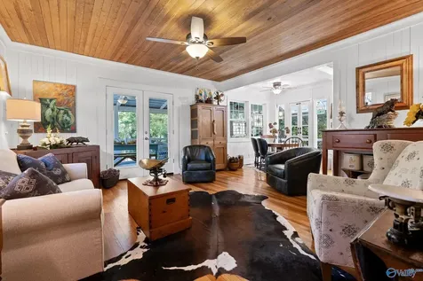 592 Cutler Avenue Mentone AL 35984