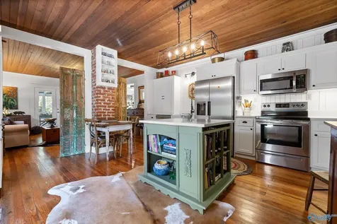 592 Cutler Avenue Mentone AL 35984