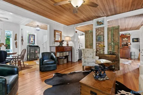 592 Cutler Avenue Mentone AL 35984
