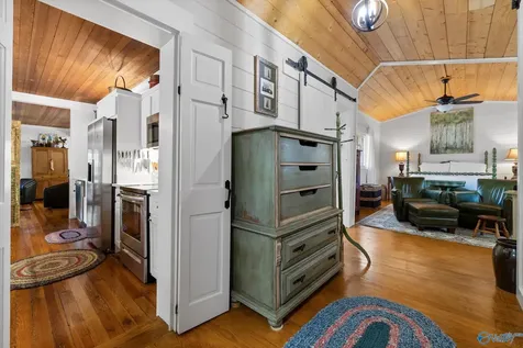 592 Cutler Avenue Mentone AL 35984