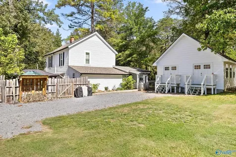 592 Cutler Avenue Mentone AL 35984