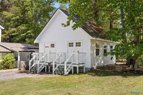 592 Cutler Avenue Mentone AL 35984