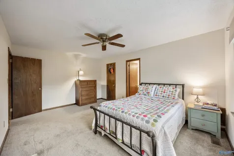 124 Allenwood Drive Huntsville AL 35811