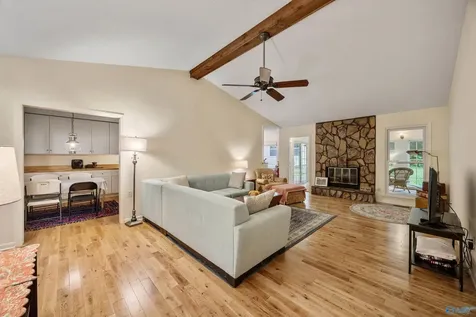 124 Allenwood Drive Huntsville AL 35811