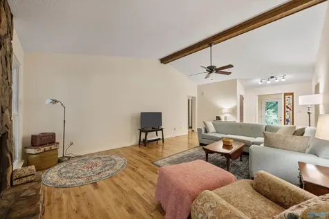 124 Allenwood Drive Huntsville AL 35811