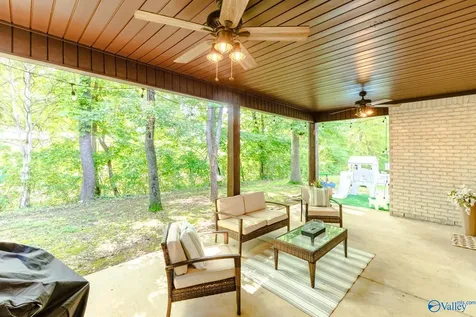 136 Chambray Drive Owens Cross Roads AL 35763