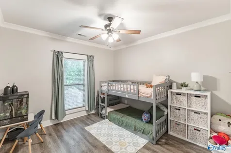 136 Chambray Drive Owens Cross Roads AL 35763