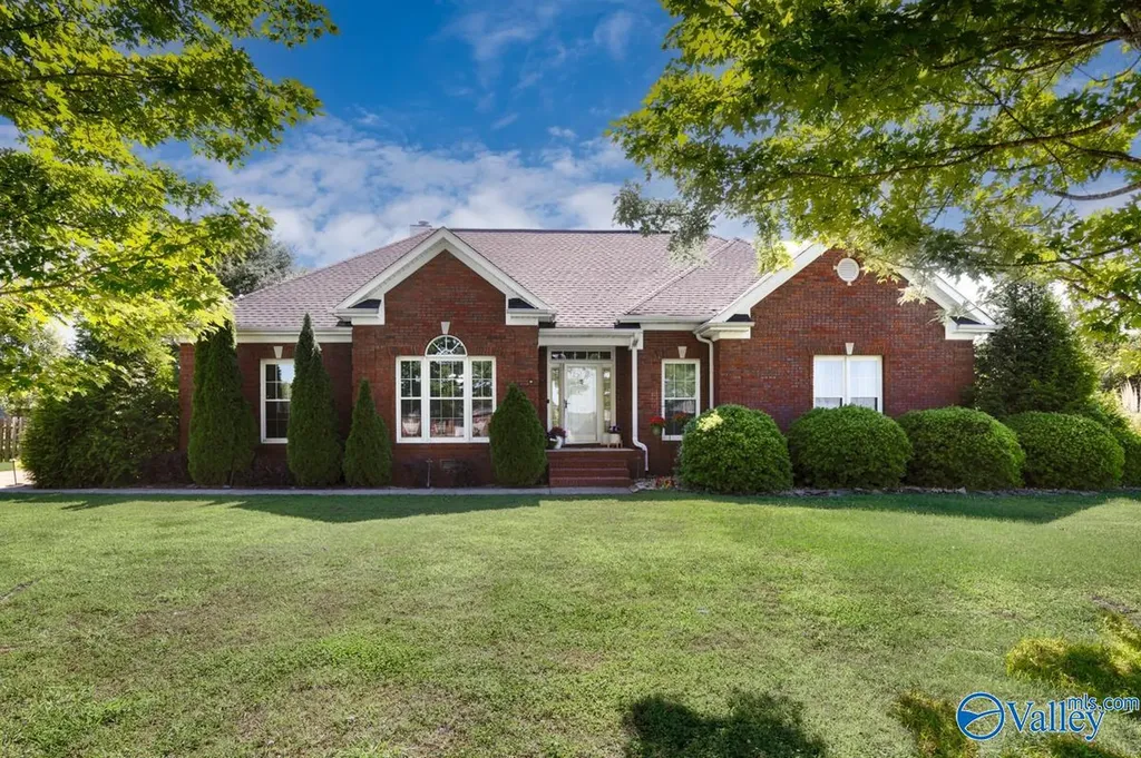 126 Golden Harvest Drive New Market AL 35761