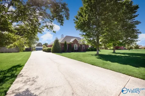 126 Golden Harvest Drive New Market AL 35761