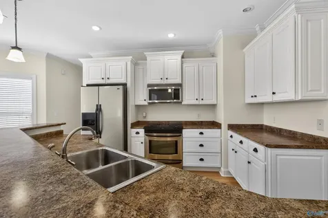 20767 Yarbrough Road Athens AL 35613