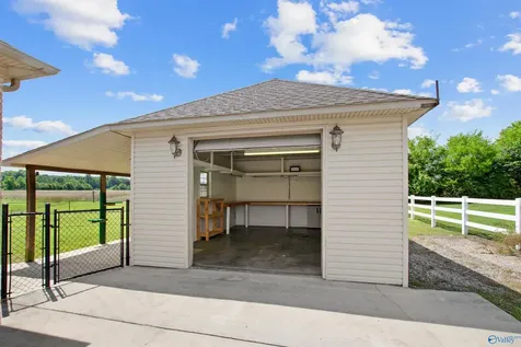 20767 Yarbrough Road Athens AL 35613