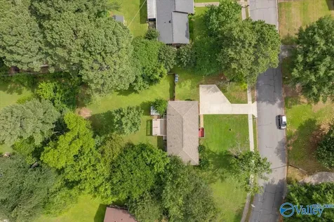 302 Bethune Way NW Huntsville AL 35806