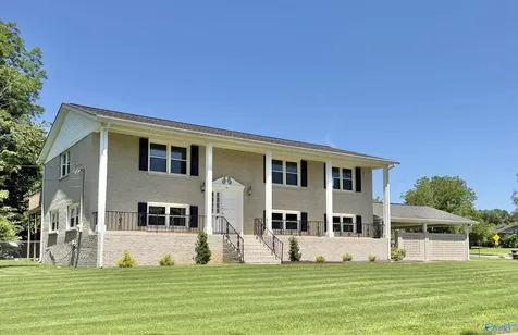 7800 Chadwell Road SW Huntsville AL 35802
