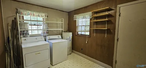 3541 Woods Cove Road Scottsboro AL 35768