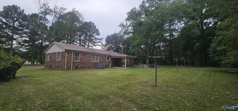 3541 Woods Cove Road Scottsboro AL 35768