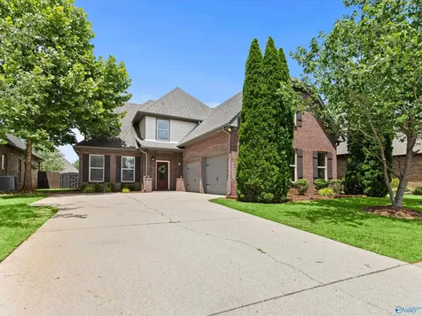 112 Rainwood Drive SW Huntsville AL 35824