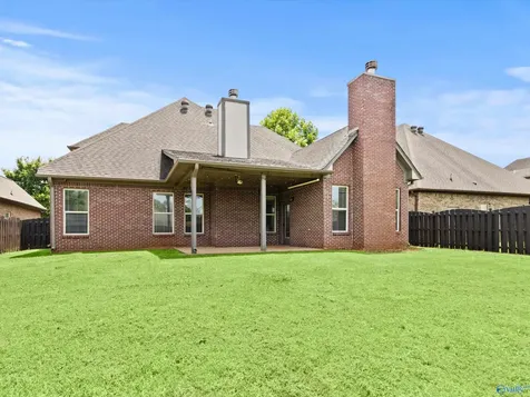 112 Rainwood Drive SW Huntsville AL 35824