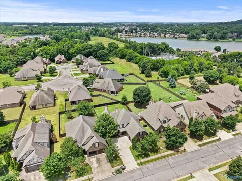 112 Rainwood Drive SW Huntsville AL 35824