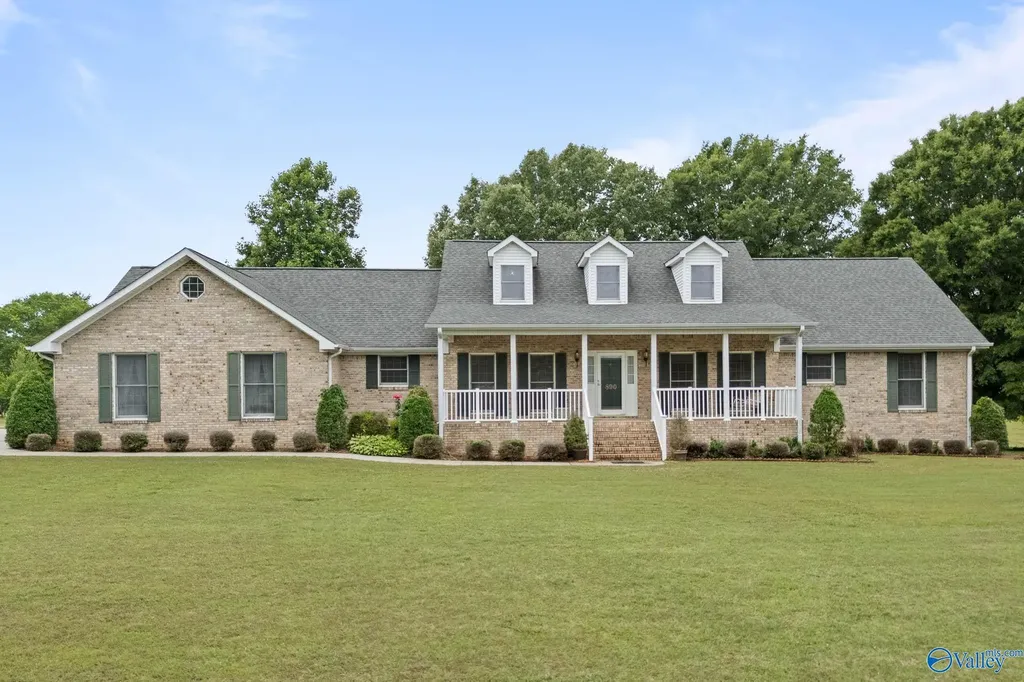 890 Narrow Lane New Market AL 35761