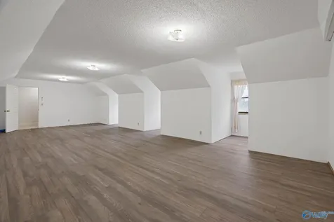 890 Narrow Lane New Market AL 35761