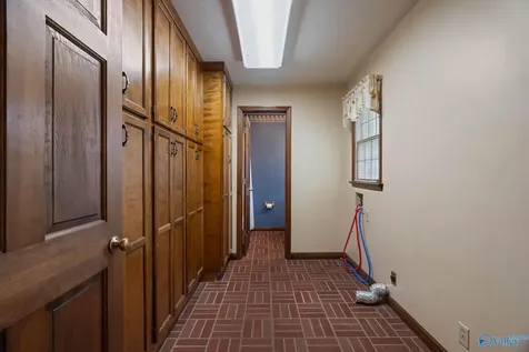 890 Narrow Lane New Market AL 35761