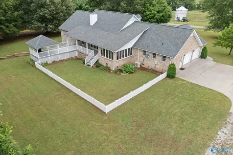 890 Narrow Lane New Market AL 35761