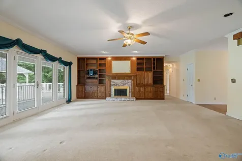 890 Narrow Lane New Market AL 35761