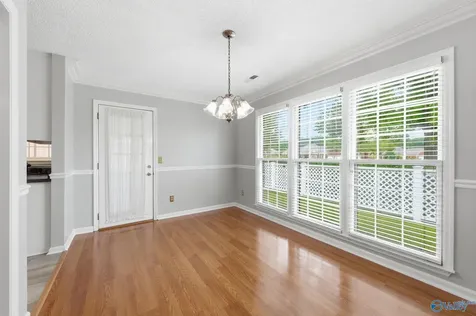 1807 Edgemere Court Huntsville AL 35803