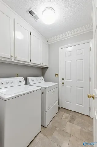 1807 Edgemere Court Huntsville AL 35803