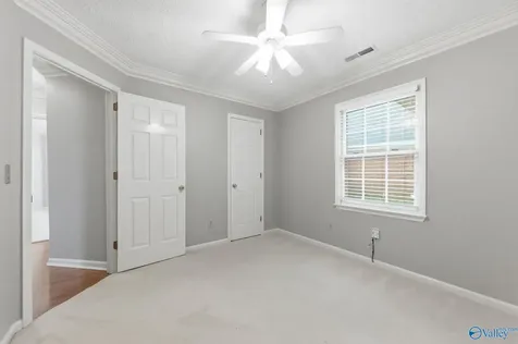 1807 Edgemere Court Huntsville AL 35803