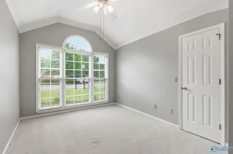 1807 Edgemere Court Huntsville AL 35803