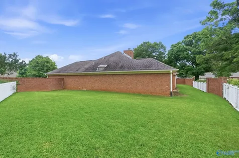 1807 Edgemere Court Huntsville AL 35803
