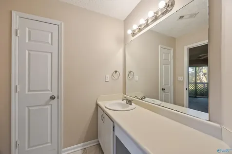 1004 Stones Throw Drive NW Huntsville AL 35806