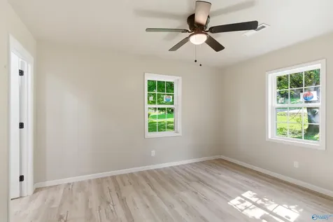 812 Tupelo Pike Scottsboro AL 35768