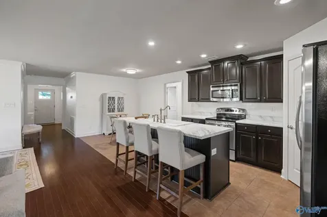 139 Lazy Oak Drive New Market AL 35761