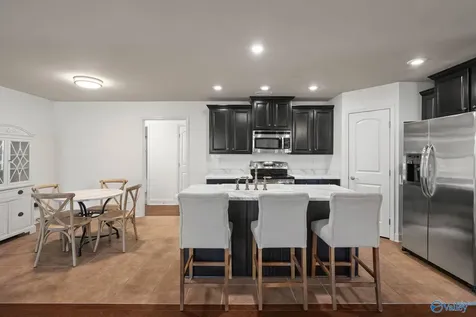 139 Lazy Oak Drive New Market AL 35761