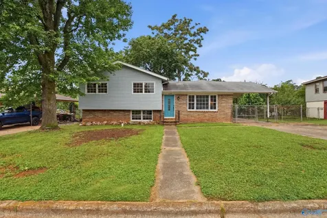 3208 SW Cerro Vista Street SW Huntsville AL 35805