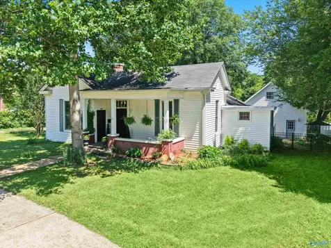 311 East Pryor Street Athens AL 35611