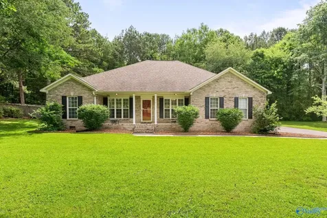 1019 Pine Grove Road Harvest AL 35749