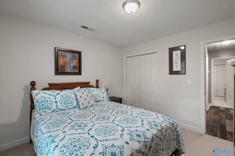 1019 Pine Grove Road Harvest AL 35749