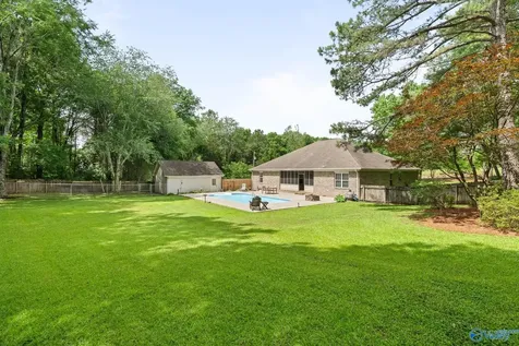 1019 Pine Grove Road Harvest AL 35749