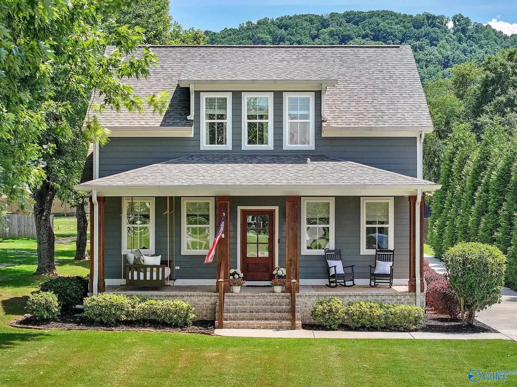 5701 Spring Creek Drive Guntersville AL 35976