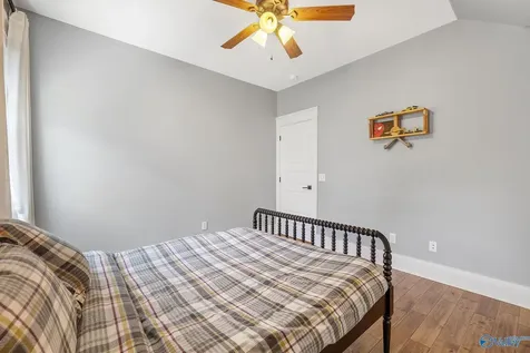 5701 Spring Creek Drive Guntersville AL 35976