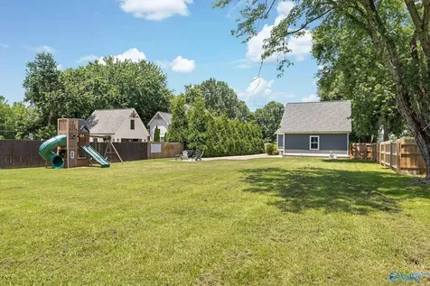 5701 Spring Creek Drive Guntersville AL 35976