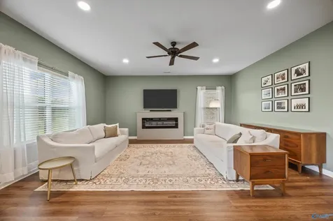 227 Paladin Street New Market AL 35761