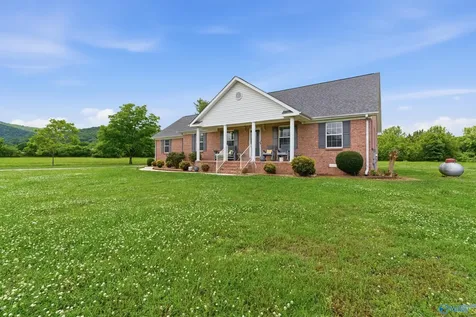 2668A Hurricane Road New Market AL 35761