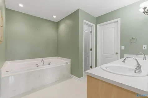 2668A Hurricane Road New Market AL 35761