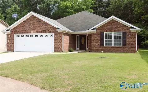 134 Harness Drive Huntsville AL 35806