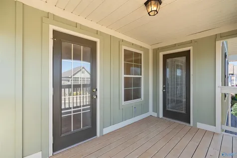 17 Desert Oak Court SW Huntsville AL 35824